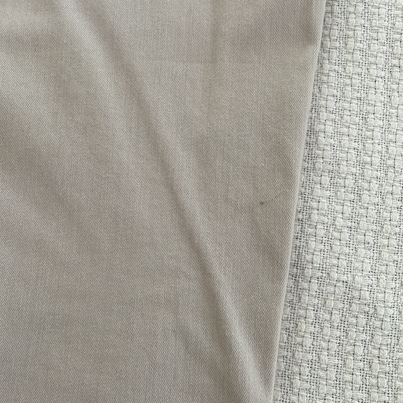 Athleta 6 Flex Straight Ankle Jean in Bone High Rise Fitted Cream Pants Size 4 - Picture 2 of 4